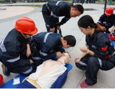 在拓展訓(xùn)練中遇到緊急情況怎么急救？