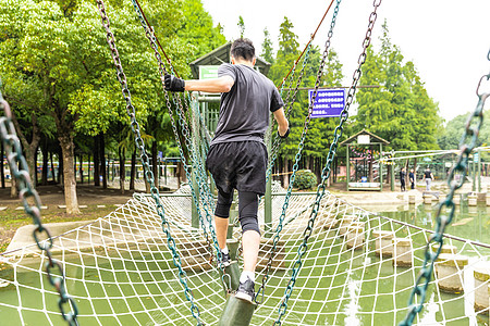 春天來了！趕緊參與戶外拓展訓(xùn)練吧！