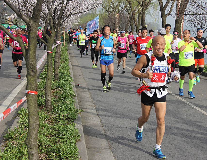 馬拉松 倡導(dǎo)運動生活